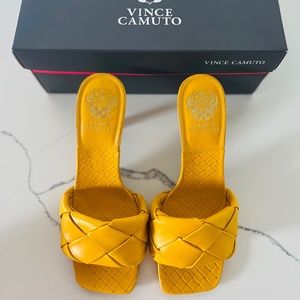 VINCE CAMUTO Brelanie Braided Strap Sandal